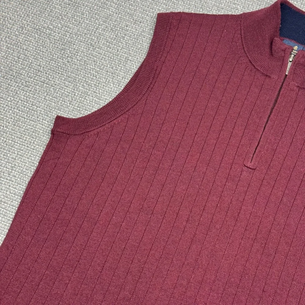 Brooks Brothers Mens Burgundy 100% Merino Wool Ribbed Quarter Zip Sweater Vest L